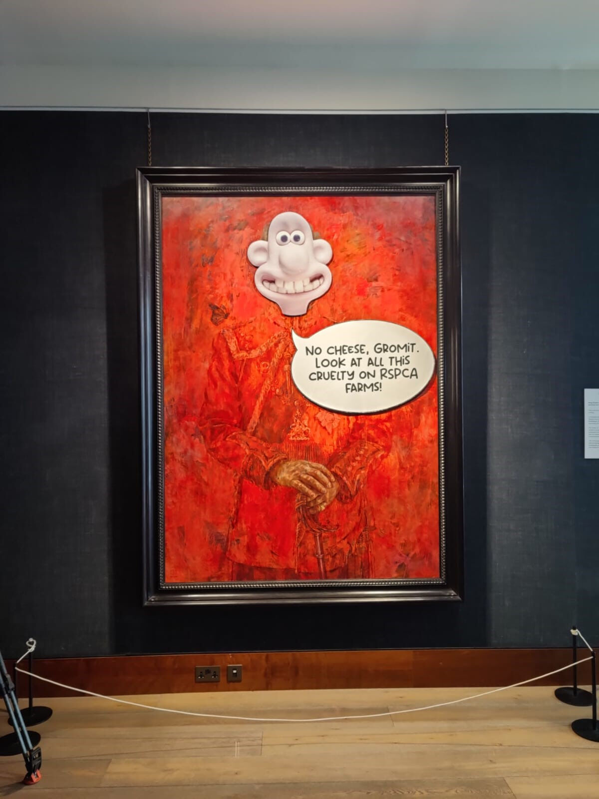 Hayvan aktivistleri Kral Charles'ın ilk resmi portresine saldırdı - 1. Resim