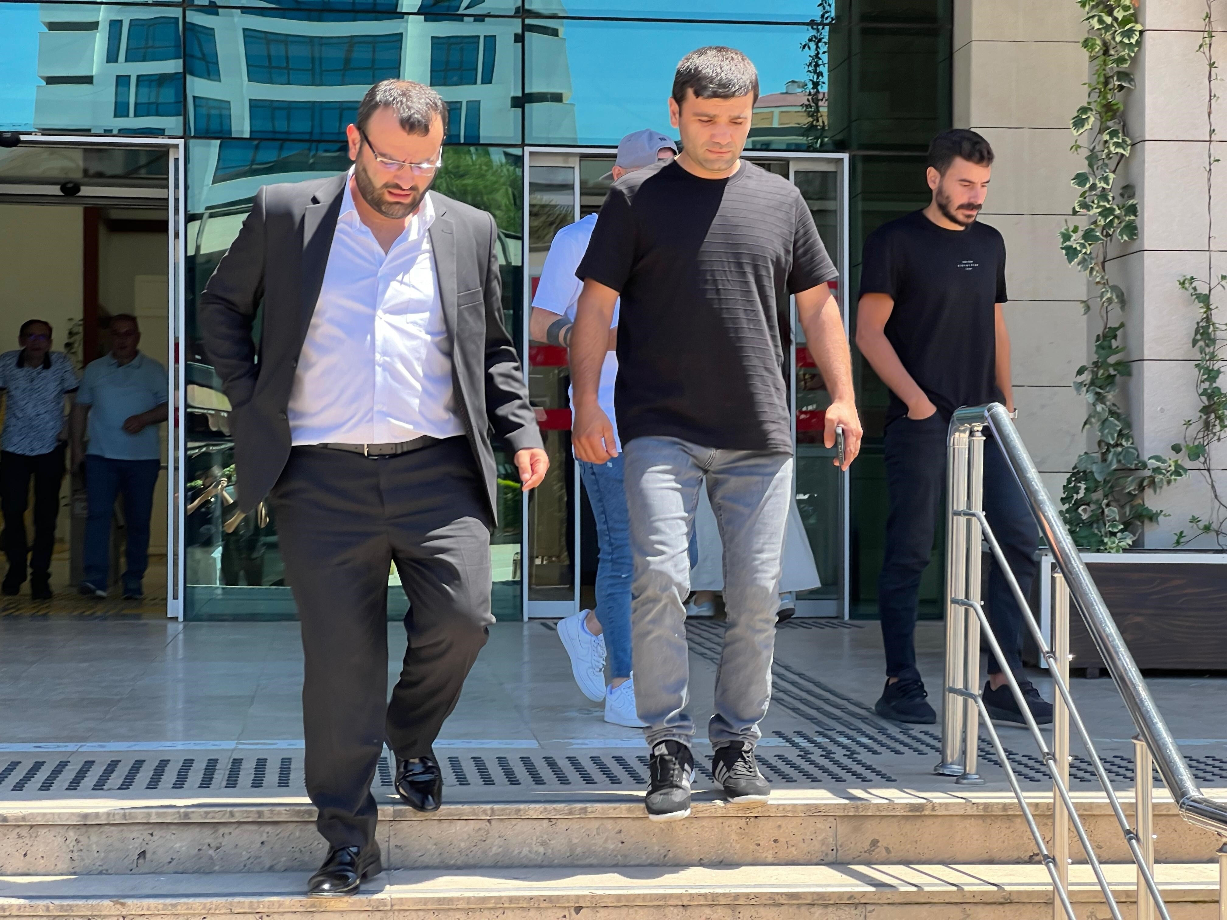 Ogün Samast yeniden hakim karşısında: Savcılıktan "dava düşsün" talebi Ogün Samast yeniden hakim karşısında: Savcılıktan "dava düşsün" talebi - 1. Resim