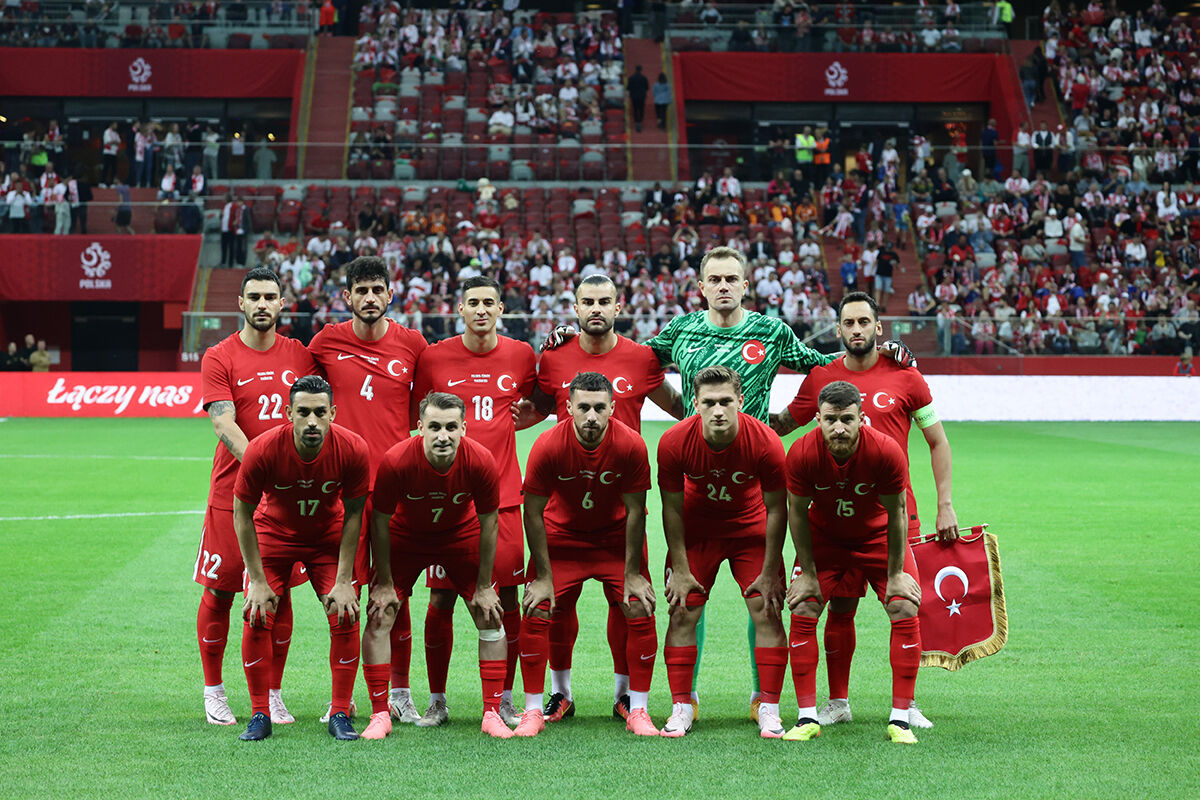 Savunmamız S.O.S veriyor! 5 maçtır kazanamayan A Milli Takım, EURO 2024 öncesinde endişelendiriyor Savunmamız sos veriyor! 5 maçtır kazanamayan A Milli Takım, EURO 2024 öncesinde endişelendiriyor - 1. Resim