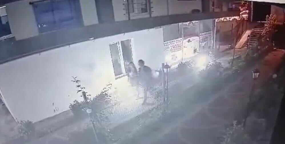 Sedef Güler'in katili olay yerine geri dönmüş! Ölmeden önceki anları kamerada Sedef Güler'in katili olay yerine geri dönmüş! Ölmeden önceki anları kamerada - 3. Resim