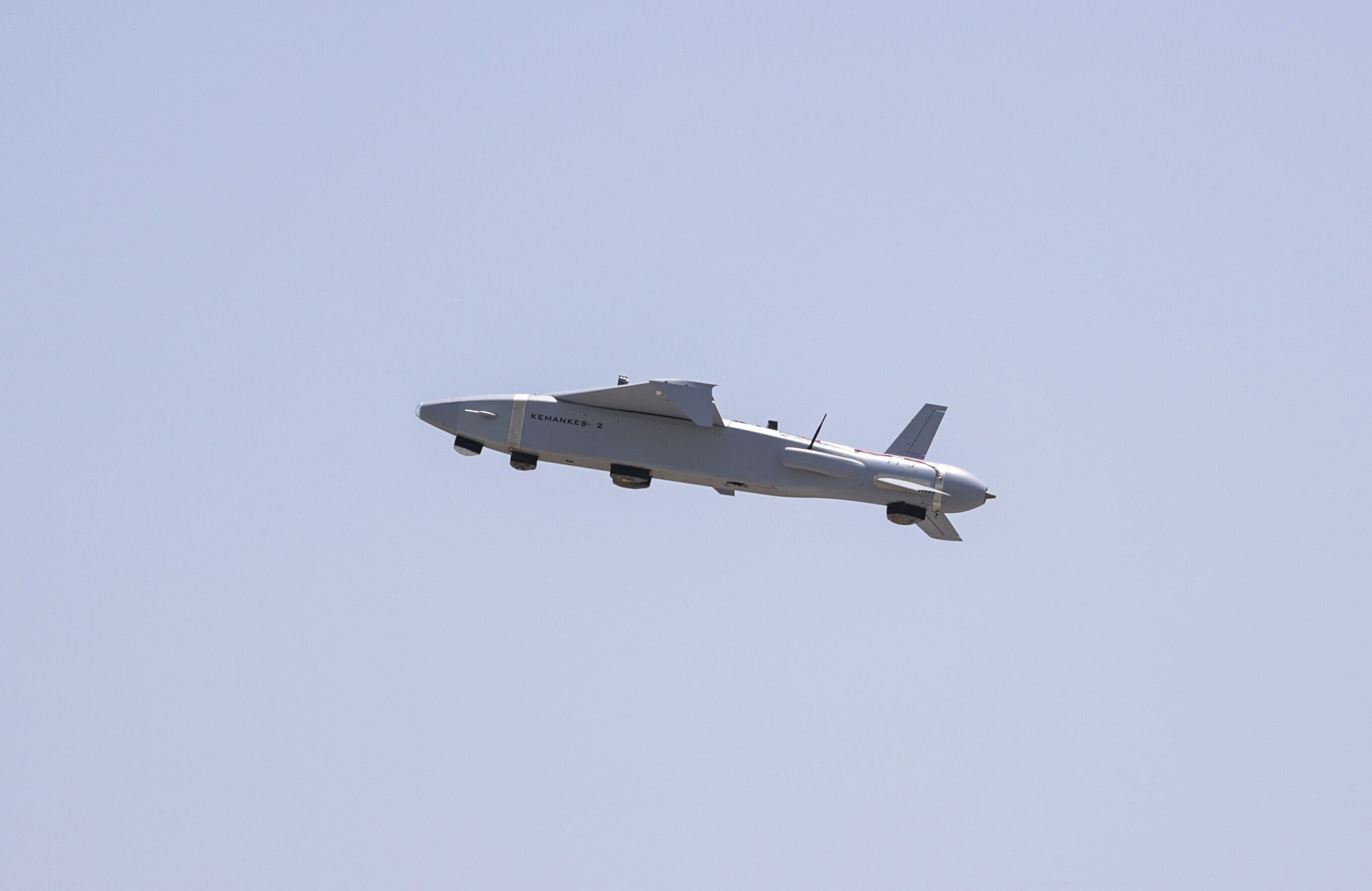 Görüntüleri Selçuk Bayraktar paylaştı! Kemankeş seyir füzesi bir testi daha geçti - 1. Resim