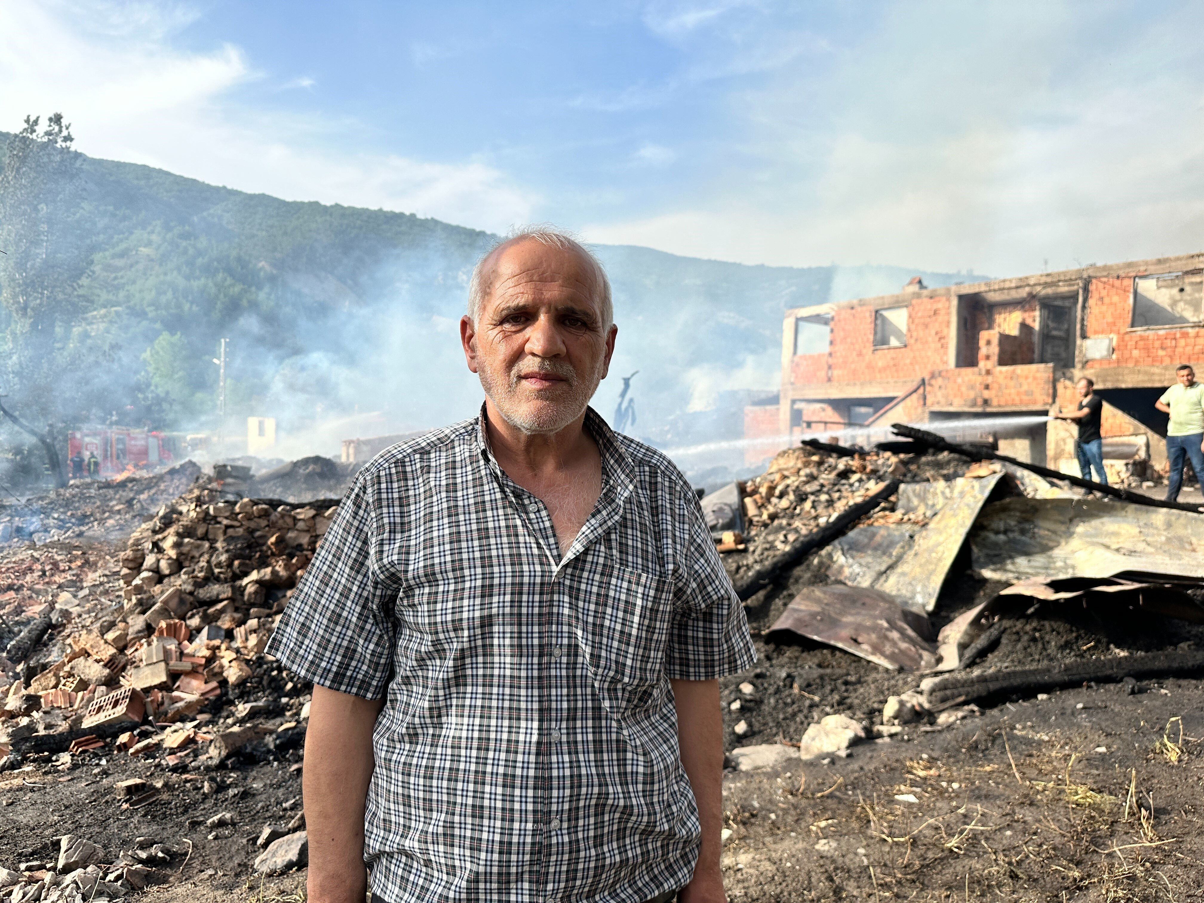 Kastamonu'da feci yangın! 12 ev k&uuml;le d&ouml;nd&uuml; - 4. Resim