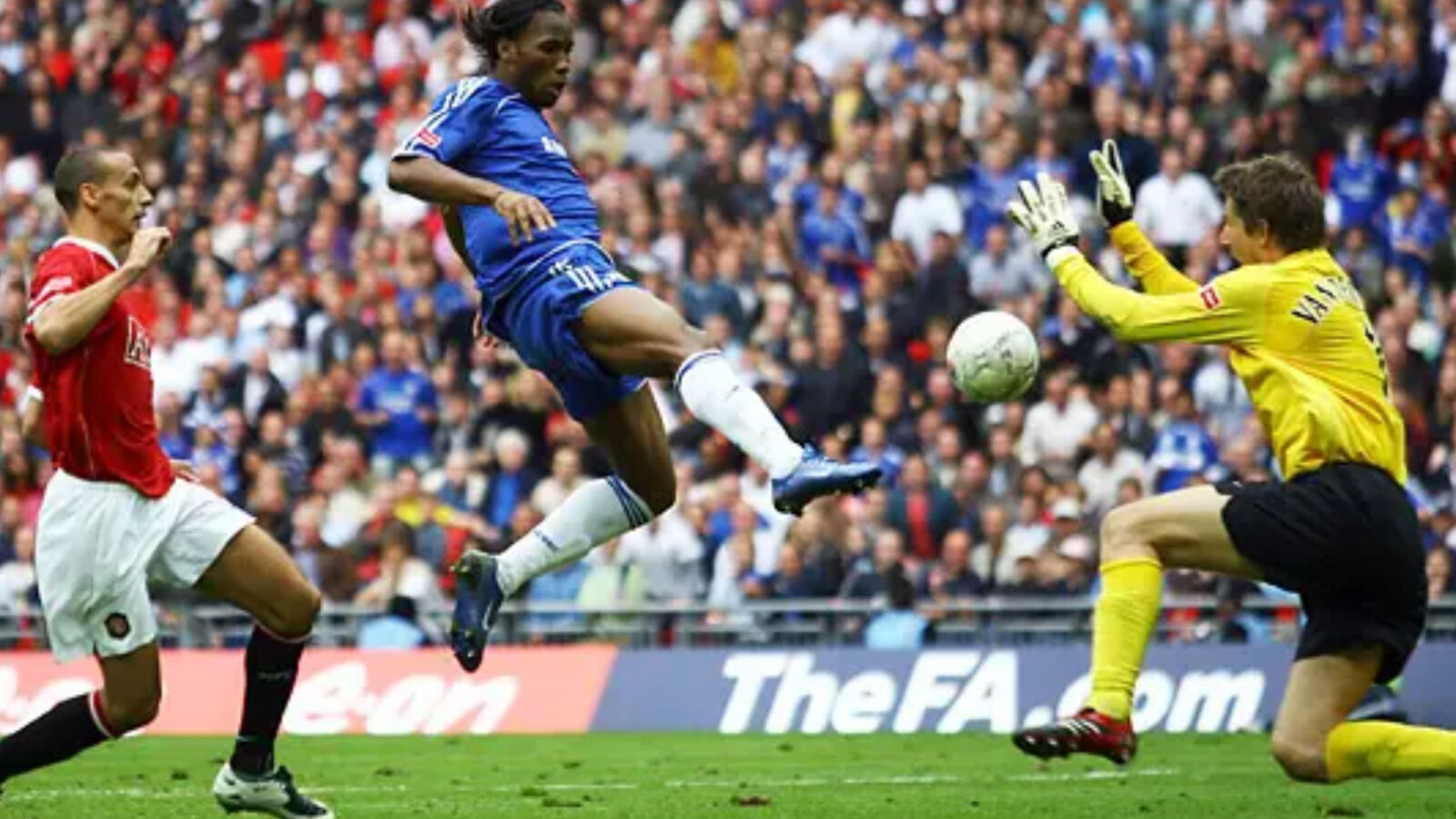 Mourinho kariyerinin unutulmaz anlarını anlattı! Galatasaray'ın eski yıldızı Drogba'yı unutamıyor Mourinho kariyerinin unutulmaz anlarını anlattı! Galatasaray'ın eski yıldızı Drogba'yı unutamıyor - 1. Resim