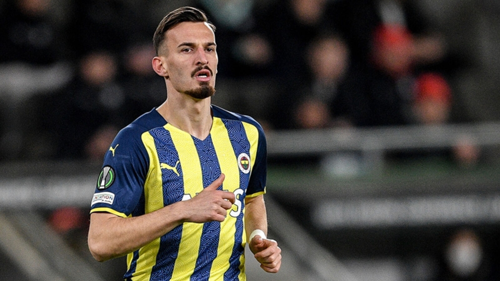 Okan Buruk'tan yönetime forvet raporu! Fenerbahçe'nin eski golcüsü Berisha Galatasaray'ın gündeminde Okan Buruk'tan yönetime forvet raporu! Fenerbahçe'nin eski golcüsü Berisha Galatasaray'ın gündeminde - 1. Resim