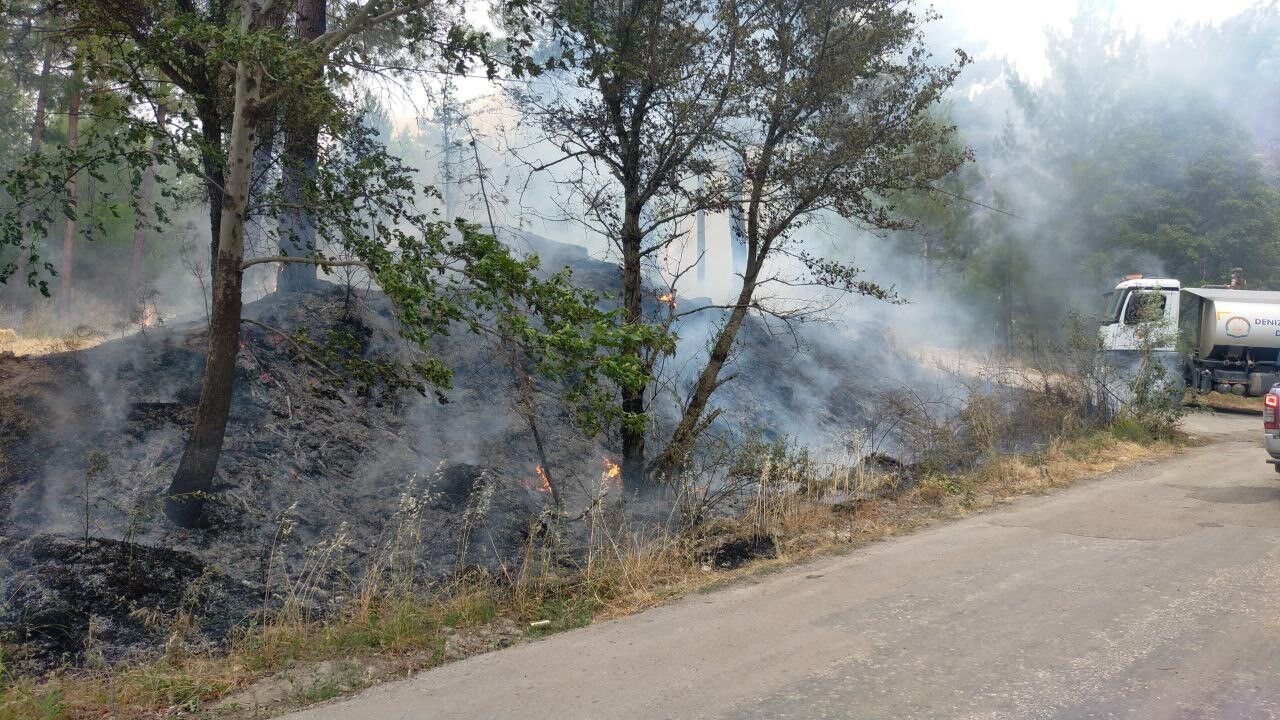 Denizli'de 7 mahallede orman yangını! Bir mahalle tahliye ediliyor - 2. Resim