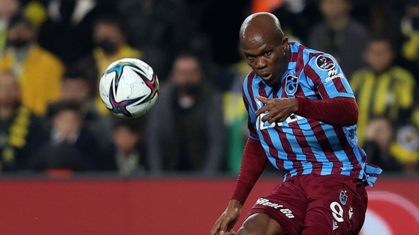 Trabzonspor taraftarına Nwakaeme müjdesi! Başkan Ertuğrul Doğan dönüş tarihini açıkladı Trabzonspor taraftarına Nwakaeme müjdesi! Başkan Ertuğrul Doğan dönüş tarihini açıkladı - 2. Resim