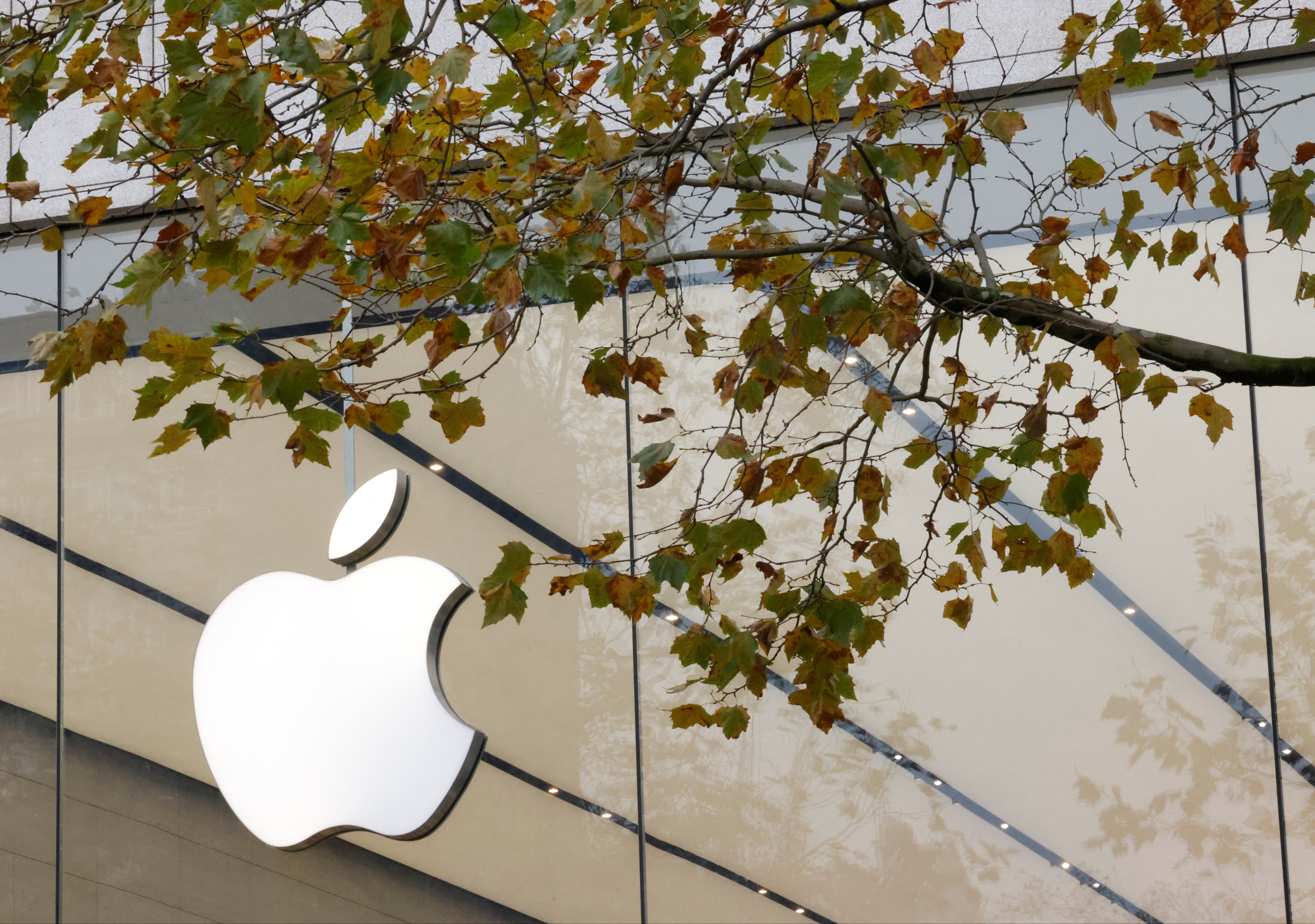 Apple, milyonları hayal kırıklığına uğrattı! iOS 18 için 1000 dolarlık iPhone 15 Pro satın almak zorundasınız... Apple, milyonları hayal kırıklığına uğrattı! iOS 18 için 1000 dolarlık iPhone 15 Pro satın almak zorundasınız... - 1. Resim