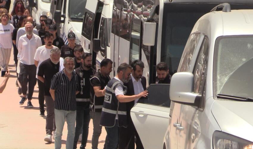 Aralarında oyuncu Yusuf Atala da var! Devre mülk dolandırıcılığı yapan çeteye operasyon: 11 kişi tutuklandı - 2. Resim