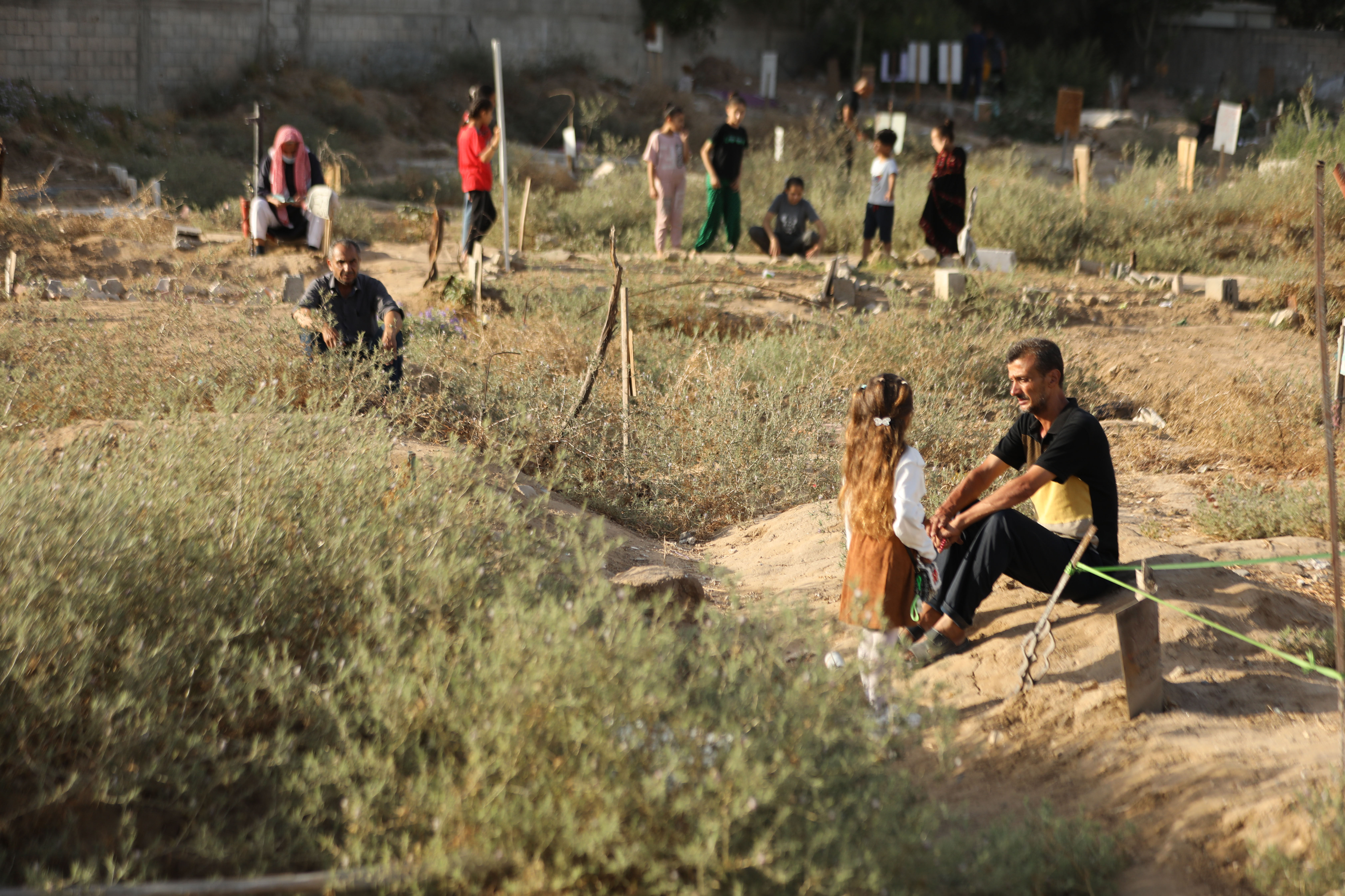 Fotoğraflarla Gazze'de Kurban Bayramı... Filistinliler enkaz üstünde kurbanlarını kesti - 4. Resim