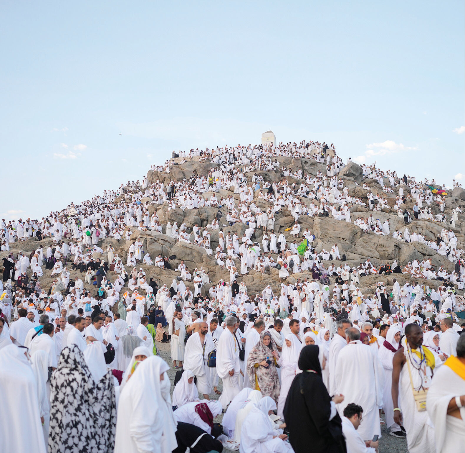 Hac Arafat’tır! 3,5 milyon mümin muradına erdi Hac Arafat’tır! 3,5 milyon mümin muradına erdi - 1. Resim