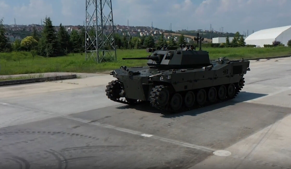 Türkiye'nin ilk ağır hizmet insansız kara aracı ALPAR yurt dışında sergilenecek! Türkiye'nin ilk ağır hizmet insansız kara aracı ALPAR yurt dışında sergilenecek! - 3. Resim