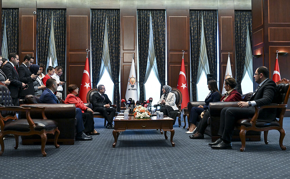 CHP'den AK Parti'ye bayram ziyareti! Asgari ücret diyaloğu dikkat çekti - 3. Resim