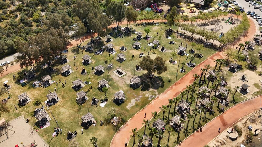 Tatilcilerin akın ettiği ettiği Kuşadası'nın nüfusu 1 milyonu geçti - 1. Resim