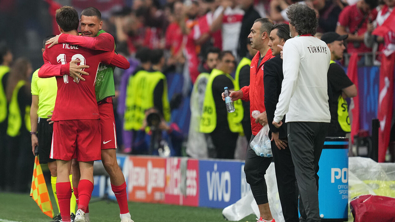 A Milliler EURO 2024'e damga vurdu! İşte Türkiye-Gürcistan maçının öncesi ve sonrası... EURO 2024'e 3 puanla başladık! İşte Türkiye-Gürcistan maçının hikayesi... - 8. Resim