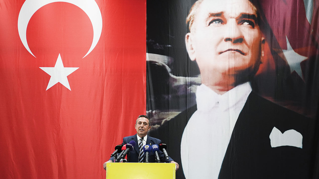 Fenerbahçe Başkanı Ali Koç'un  Fenerbahçe Başkanı Ali Koç'un