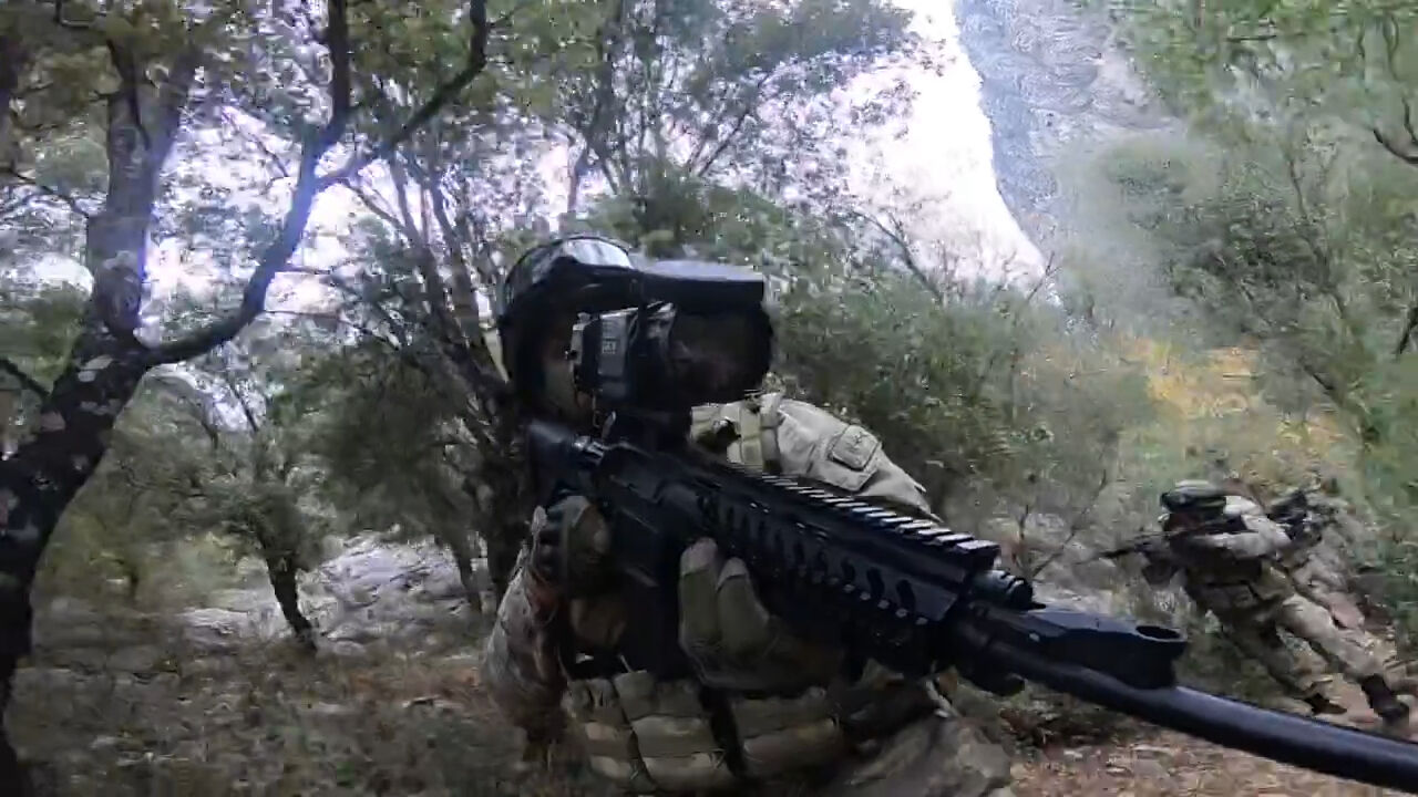 Mehmetçik Irak'ın kuzeyinde 3 PKK'lı teröristi etkisiz hale getirdi - 2. Resim