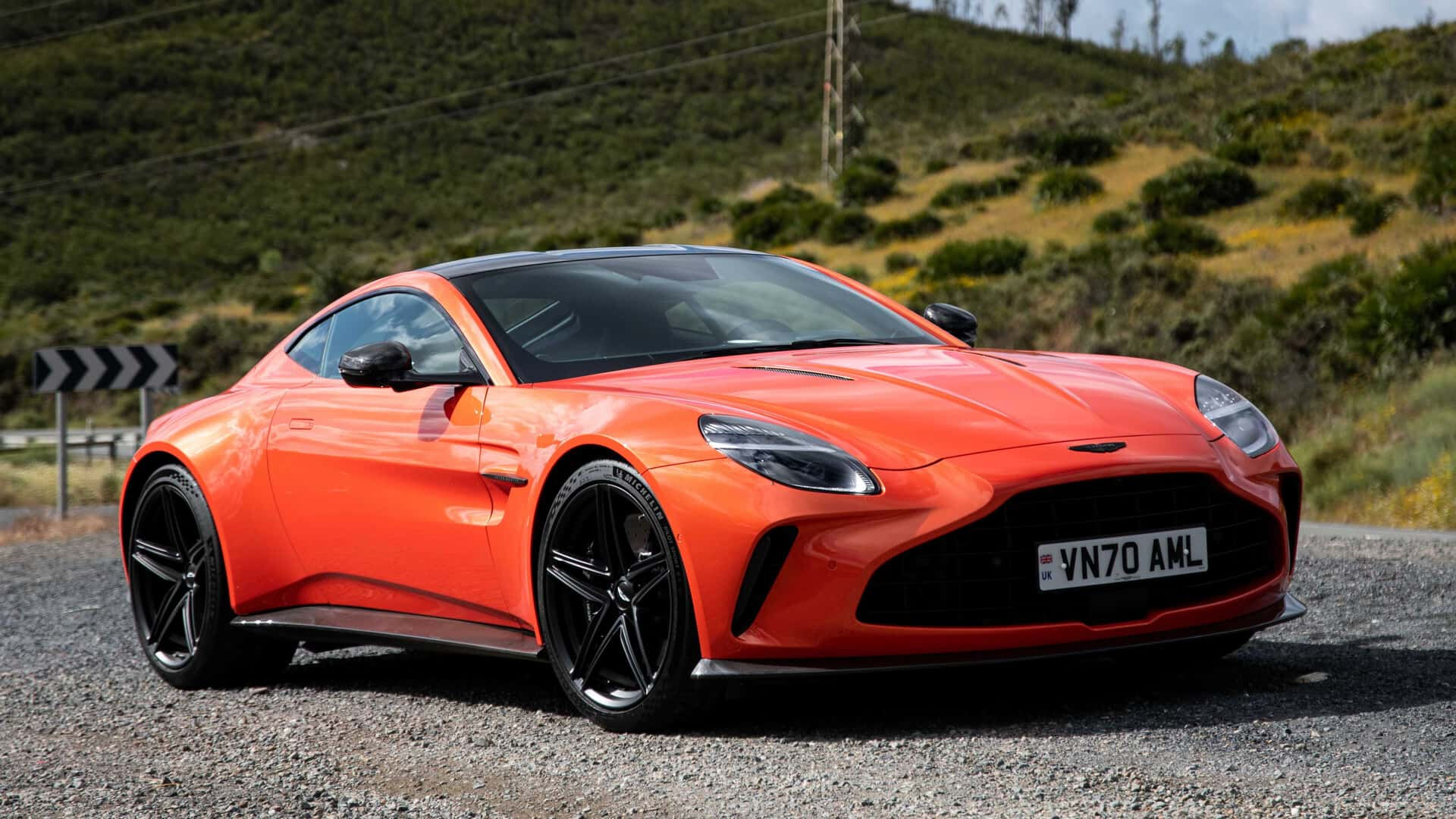 Aston Martin'in başarısı: 110 yılın ardından arabalarının yüzde 80'i hala yollarda! Aston Martin'in başarısı: 110 yılın ardından arabalarının yüzde 80'i hala yollarda! - 2. Resim