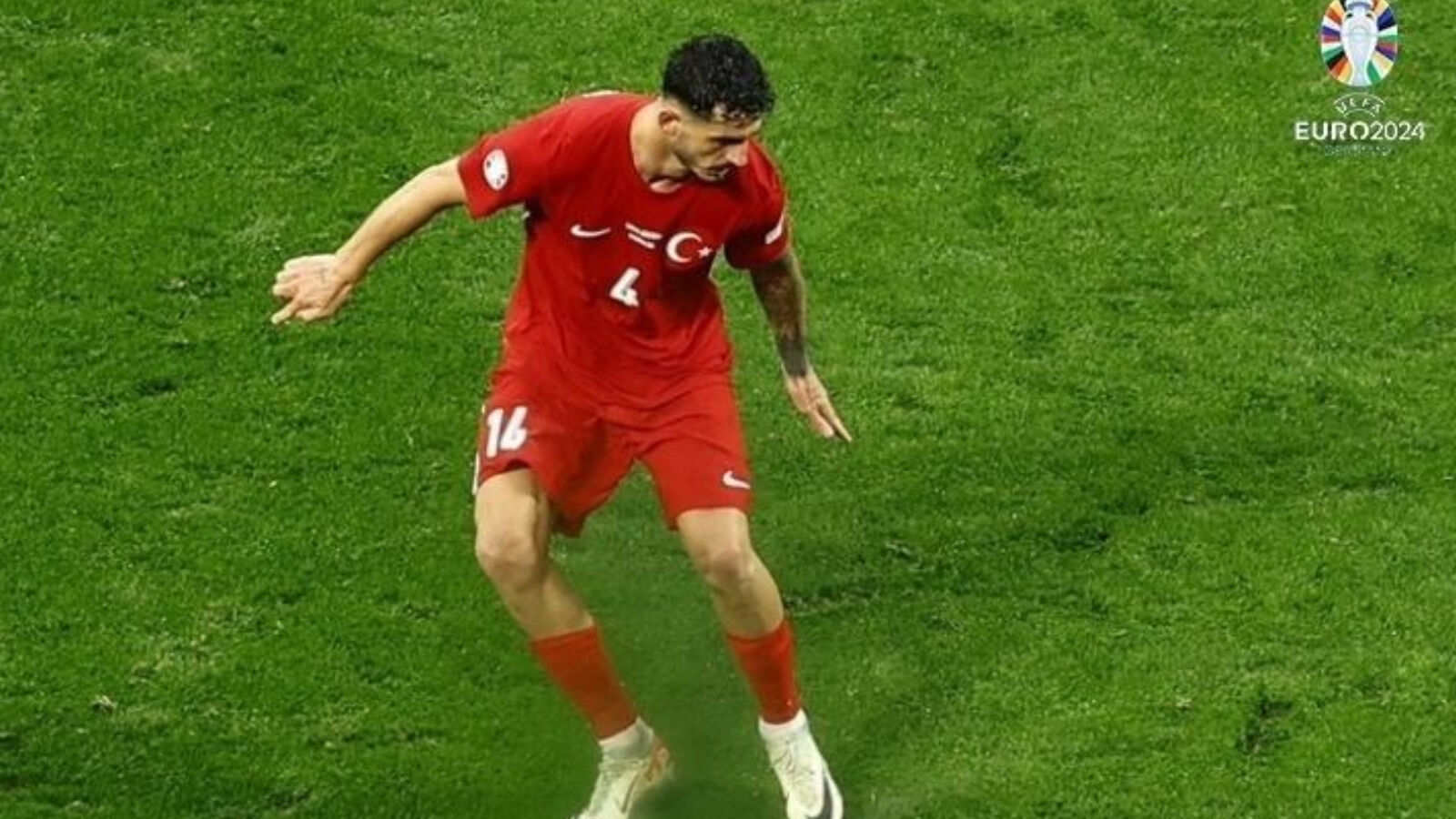 Milli Takım'ın Gürcistan ile oynadığı maçta 'Şort' detayı! 'Allah'tan maç içinde görmedik' - 2. Resim