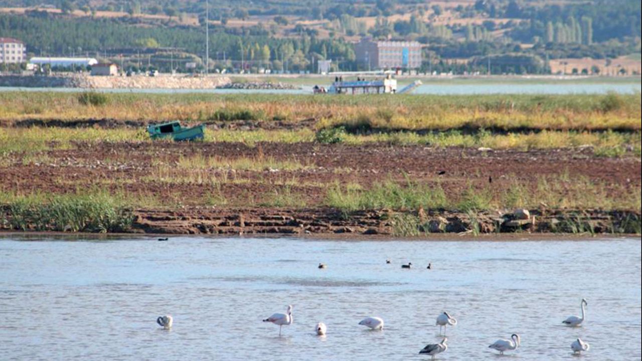 Türkiye’nin su atlasları çıkarılıyor... İçme suyu elde edilen göl havzaları belirlenecek