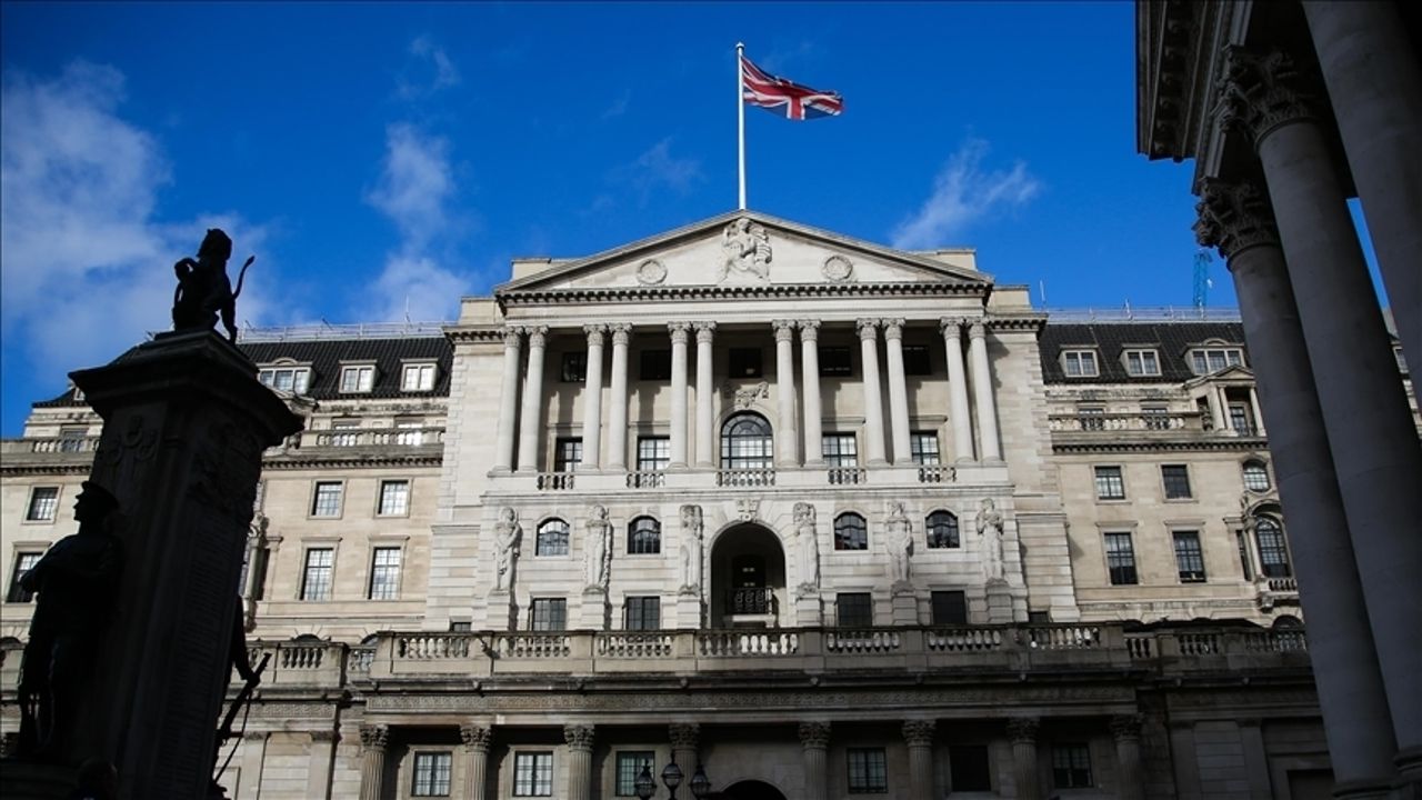 İngiltere Merkez Bankası, merakla beklenen faiz kararını açıkladı