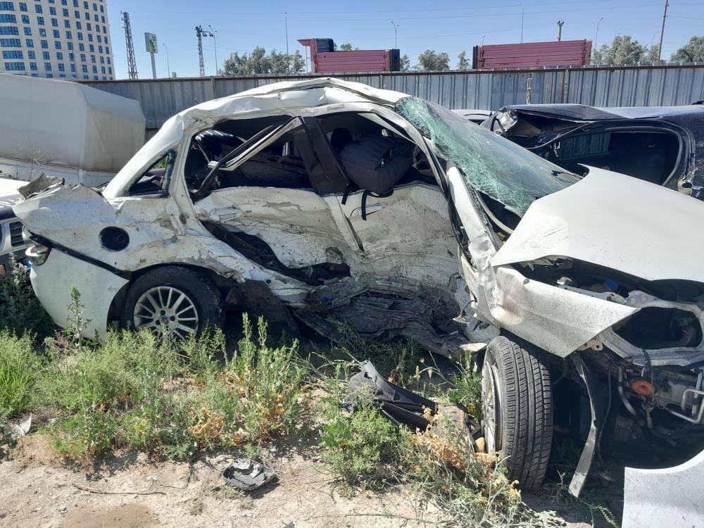 Konya'da katliam gibi kaza! 4 kişi öldü, 2 çocuk geride kaldı Konya'da katliam gibi kaza! 4 kişi öldü, 2 çocuk geride kaldı - 1. Resim