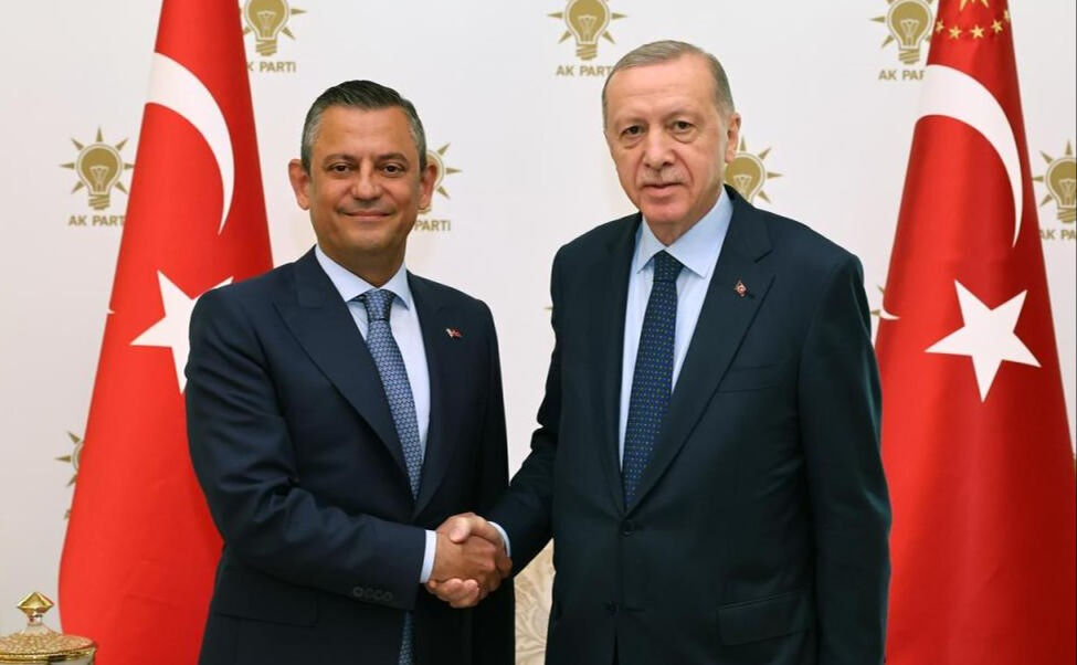 Özgür Özel: İktidar olamazsak genel başkanlığı bırakacağım - 1. Resim