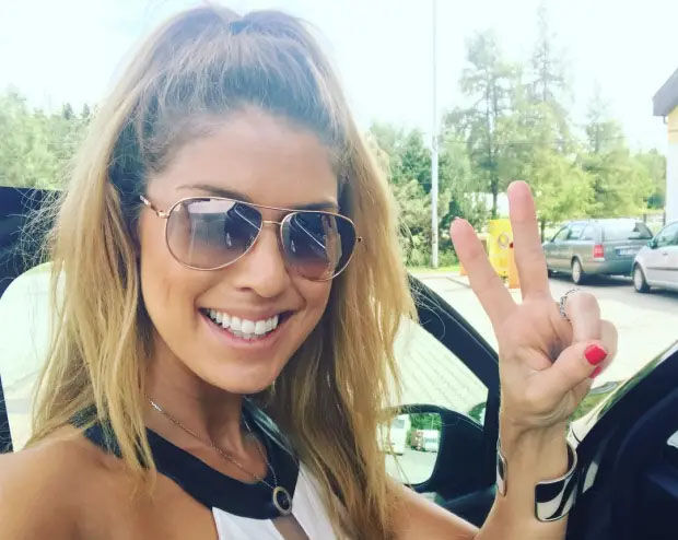 Şarkıcı Victoria Vera Blyth Ankara'da eşi tarafından öldürülmüştü! Arkadaşları konuştu: Dramayı severdi... Şarkıcı Victoria Vera Blyth Ankara'da eşi tarafından öldürülmüştü! Arkadaşları konuştu: Dramayı severdi... - 4. Resim