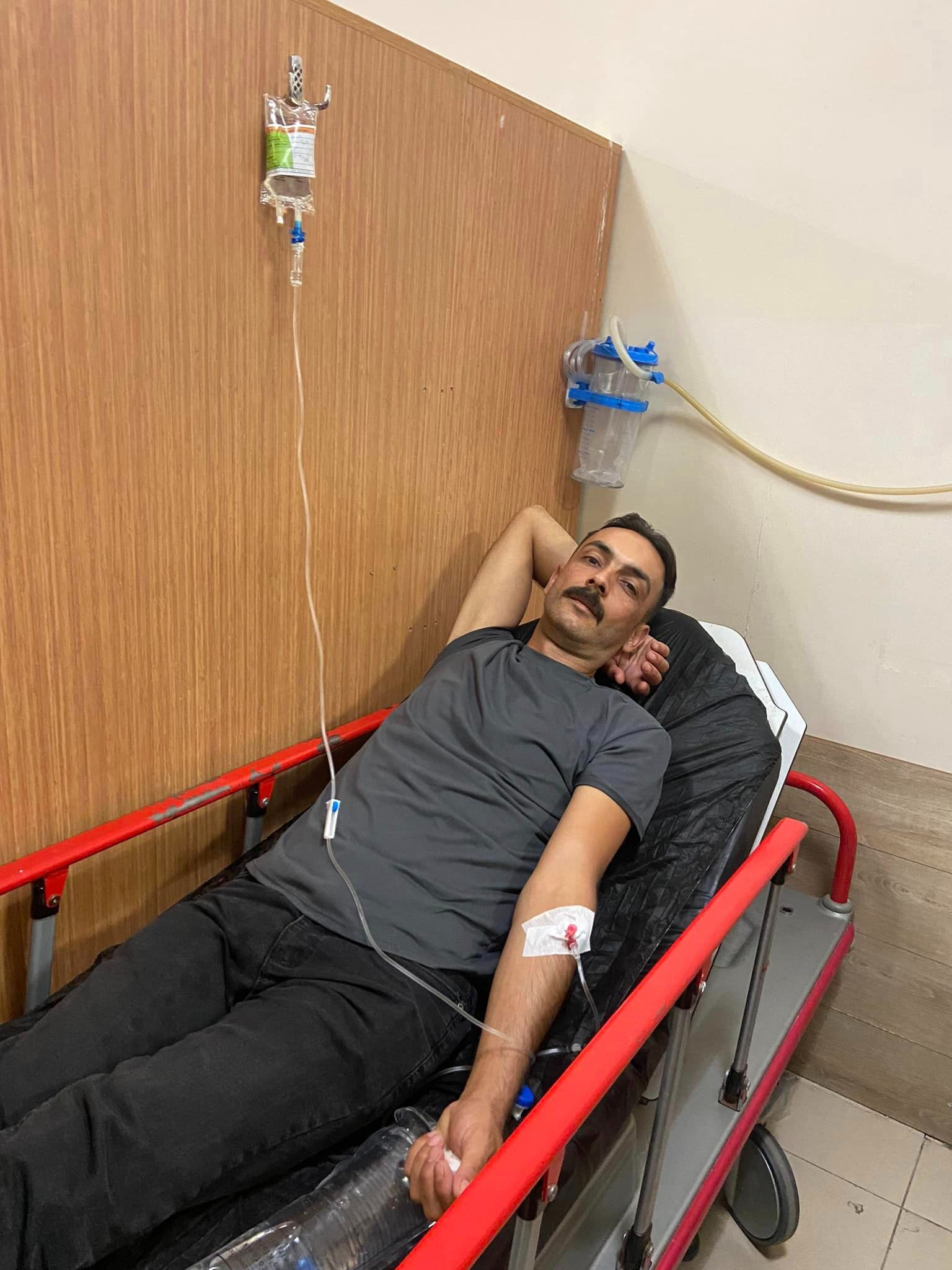 Yılanın ısırdığı eski MHP'li başkan ölümden döndü Yılanın ısırdığı eski MHP'li başkan ölümden döndü - 1. Resim