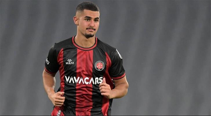 Fenerbahçe Fatih Karagümrük forması giyen Levent Mercan'ı transfer etti Fenerbahçe Fatih Karagümrük forması giyen Levent Mercan'ı transfer etti - 1. Resim