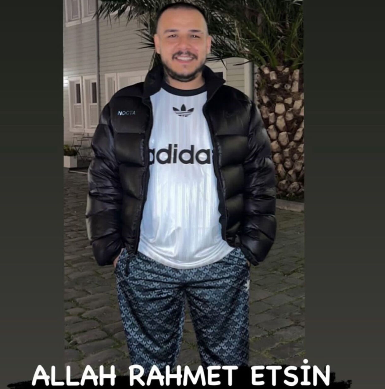 Genç adam parkta ölü bulundu! Yanındaki silah kafaları karıştırdı Genç adam parkta ölü bulundu! Yanındaki silah kafaları karıştırdı - 1. Resim