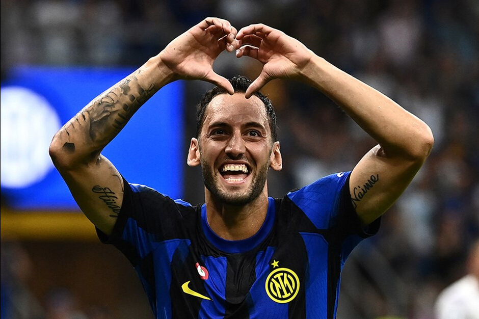 Hakan Çalhanoğlu dünya devi Bayern Münih'e transfer oluyor - 1. Resim