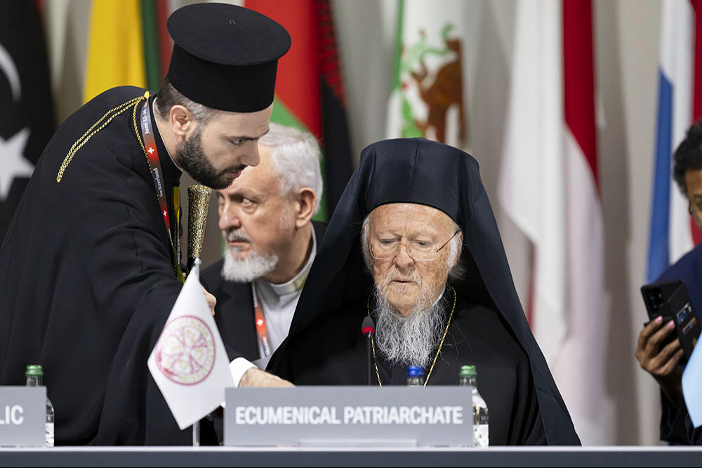 Zelenskiy’den ekümenik ihanet! Rusya’ya Türk silahları ile direnen Ukrayna’dan büyük oyun Zelenskiy’den ekümenik ihanet! Rusya’ya Türk silahları ile direnen Ukrayna’dan büyük oyun - 2. Resim