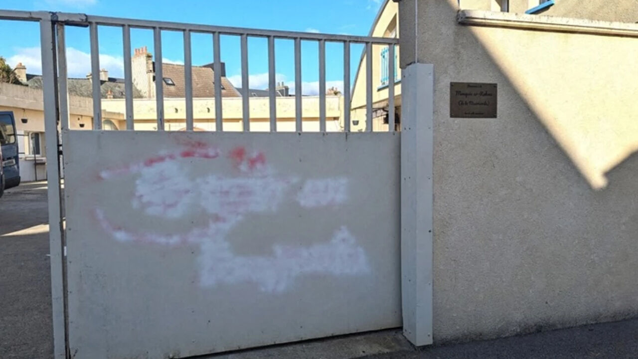 Fransa'da camiye saldıran ırkçıya hapis cezası - 2. Resim