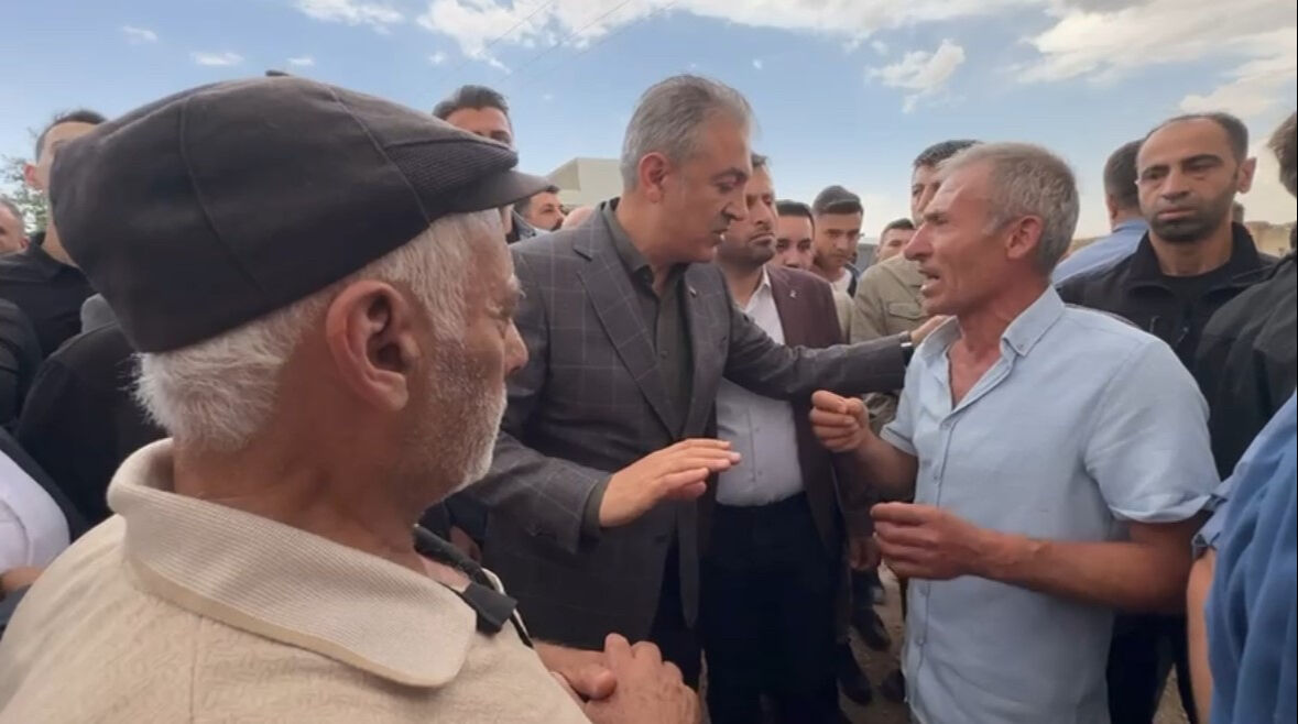 DEM'li vekilden yangın provokasyonu! Vatandaşlar böyle bozdu - 3. Resim