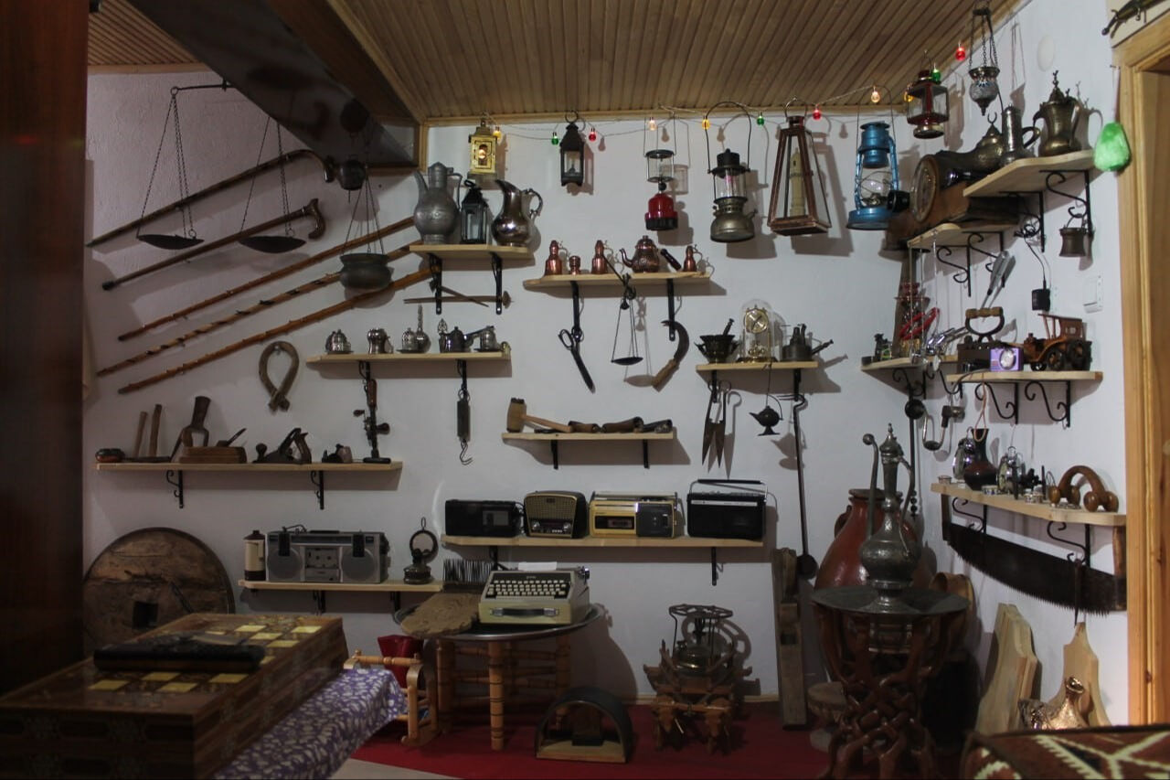 Marmaris'ten bıktı, Bayburt'a göçtü! Evini müzeye dönüştürdü - 1. Resim