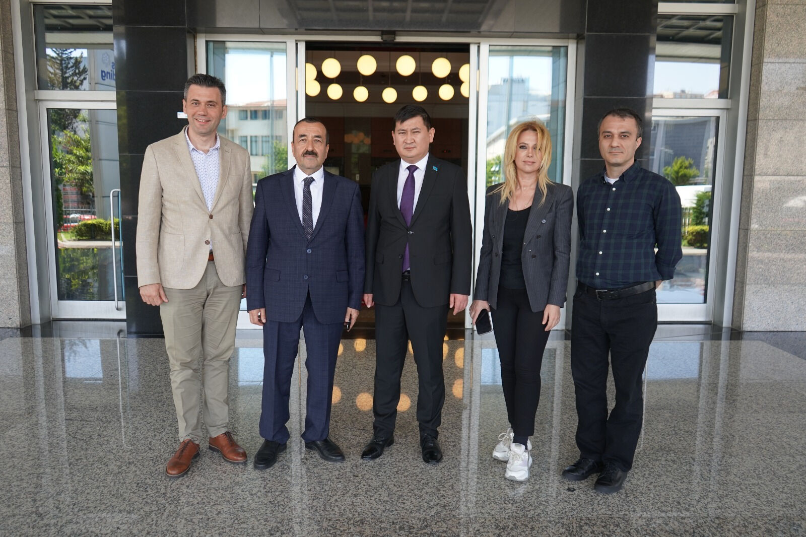 Kazakistan’ın İstanbul Başkonsolosu Nuriddin Amankul'dan İhlas Medya Grubu’na ziyaret - 1. Resim
