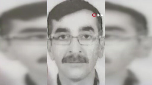 Ümmü Döğer'i evinin önünde kurşun yağmuruna dizdiler! Cenazede kahreden anlar... Ümmü Döğer'i evinin önünde kurşun yağmuruna dizdiler! Cenazede kahreden anlar... - 3. Resim