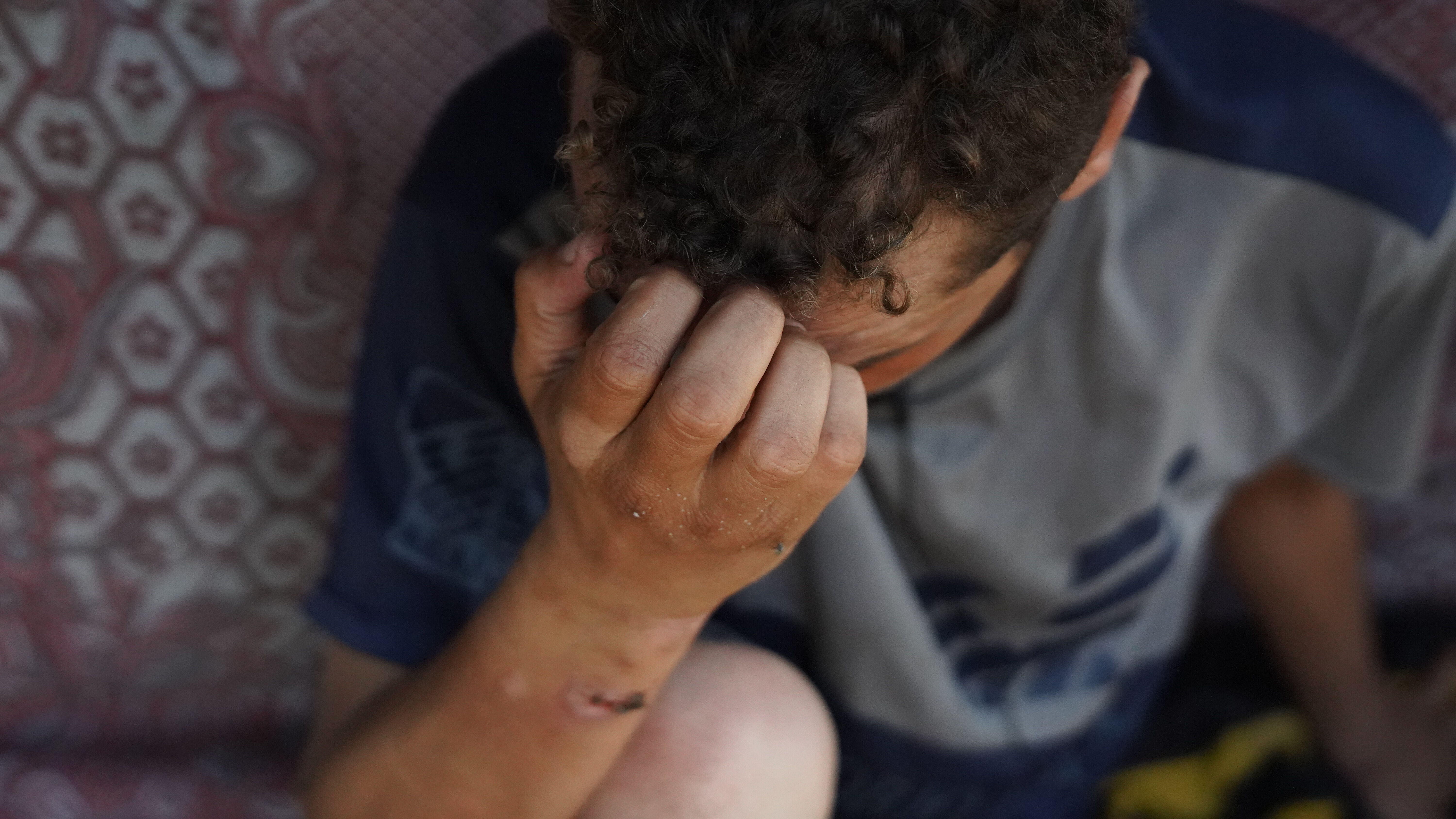 Dahlan ailesini bile tanıyamadı! İşkence, zulüm, psikolojik şiddet... O sadece biri Dahlan ailesini bile tanıyamadı! İşkence, zulüm, psikolojik şiddet... O sadece biri - 1. Resim