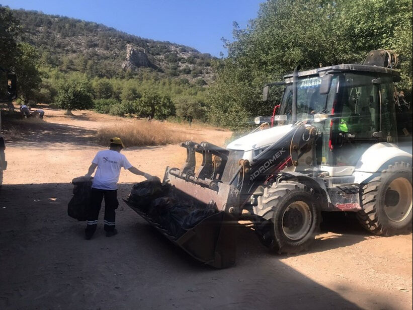Emrullah Turanlı'dan Kuzey Kıbrıs için temizlik seferberliği! - 2. Resim