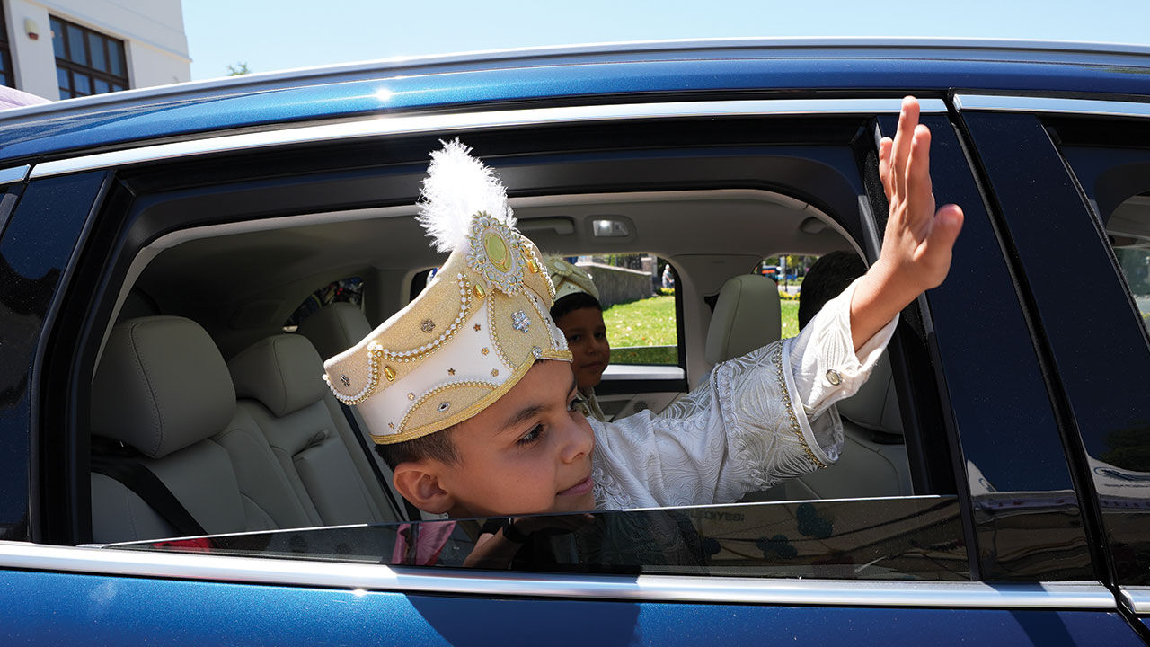 Togg sünnet çocuklarının hayalini gerçekleştirdi - 3. Resim