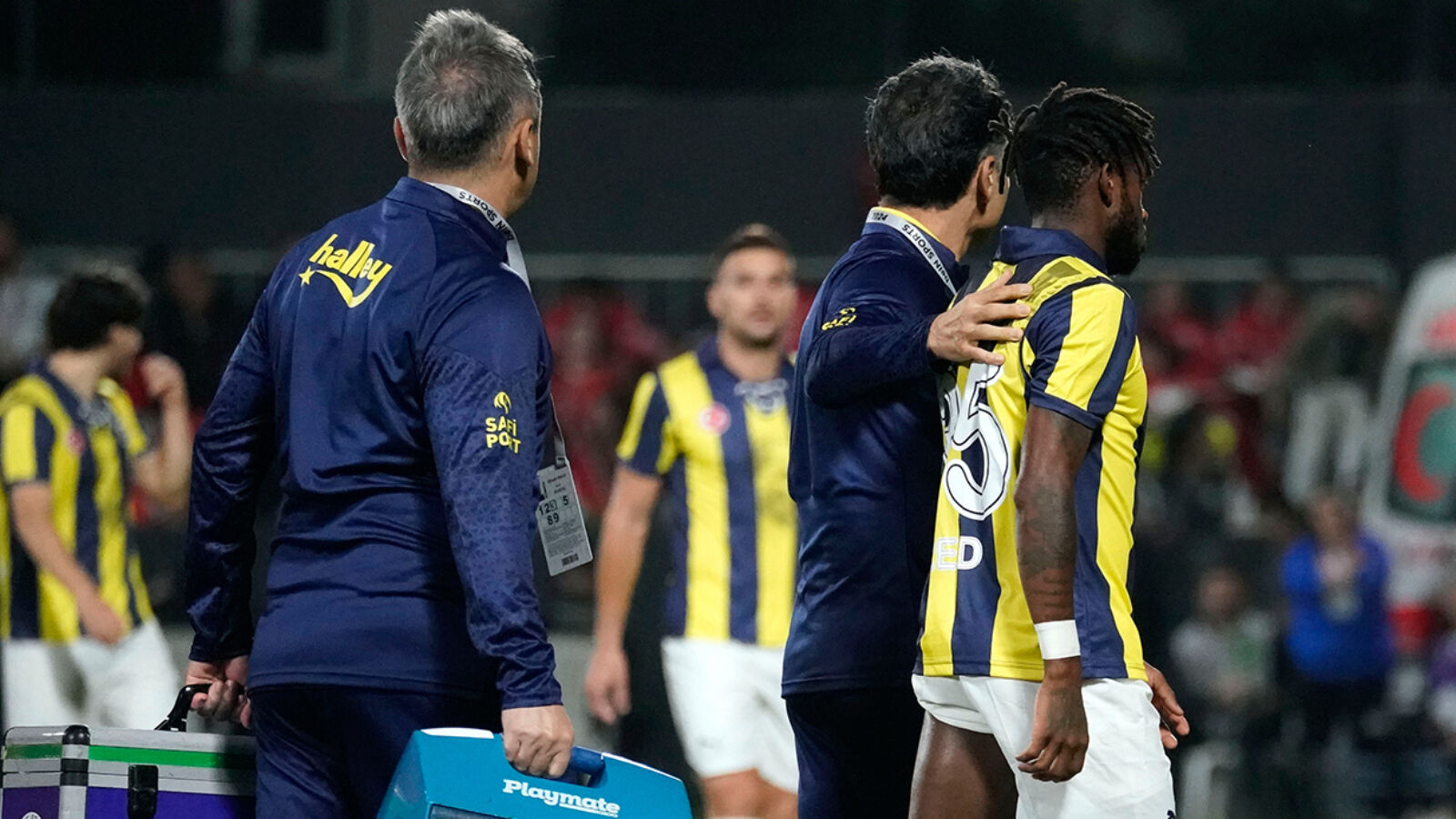 Fenerbahçe'nin yıldızı Fred'den Jose Mourinho'ya övgüler! 'Her zaman kazanmak ister - 2. Resim