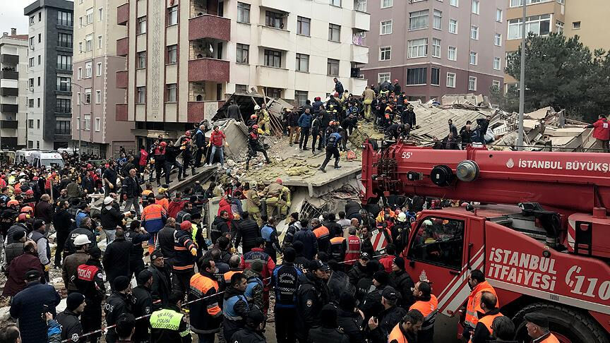 Küçükçekmece, Bahçelievler... Binalar deprem olmadan çöküyor! İstanbul'da 50 bin bina büyük risk altında - 3. Resim
