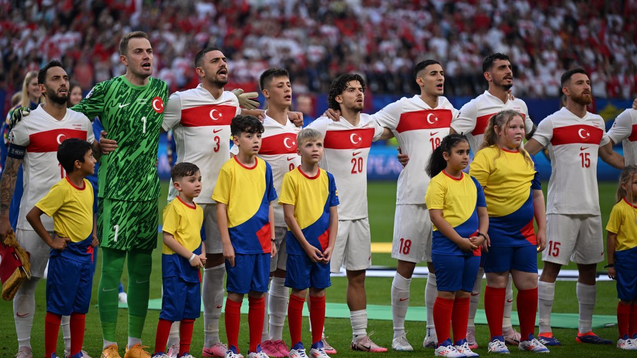 Türkiye - Çekya maçının adamı Barış Alper Yılmaz oldu