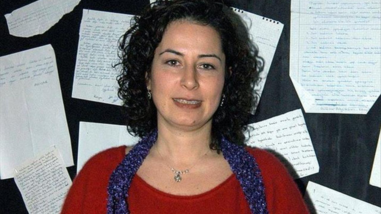 1998 Mısır Çarşısı patlaması davası olan Pınar Selek'in duruşması 2025'e ertelendi - Haberler