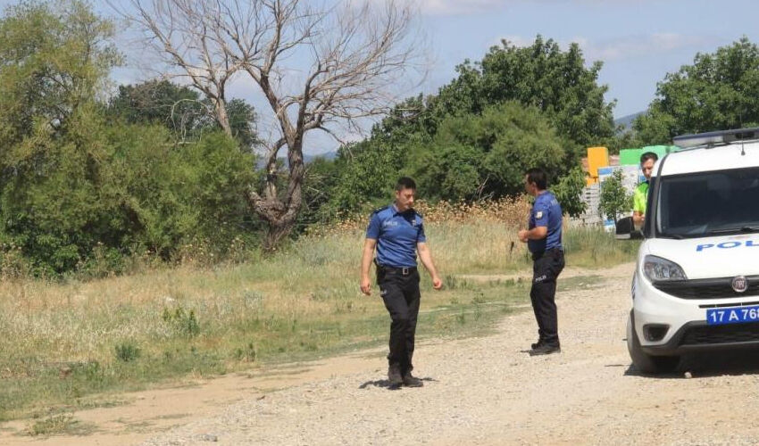 Çanakkale’de sır ölüm: 4 gündür kayıp gencin cesedi bulundu Çanakkale’de sır ölüm: 4 gündür kayıp gencin cesedi bulundu - 1. Resim