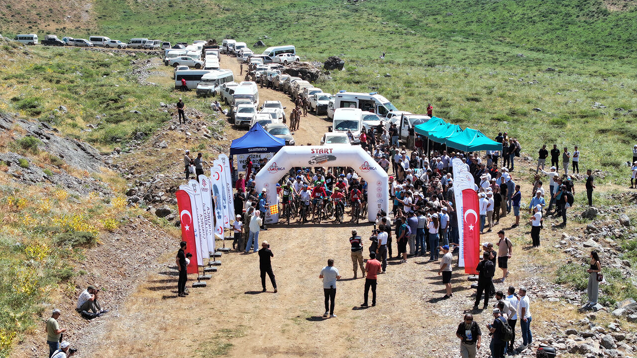 Terörden temizlenen Hakkari'de spor festivali yapıldı - 3. Resim