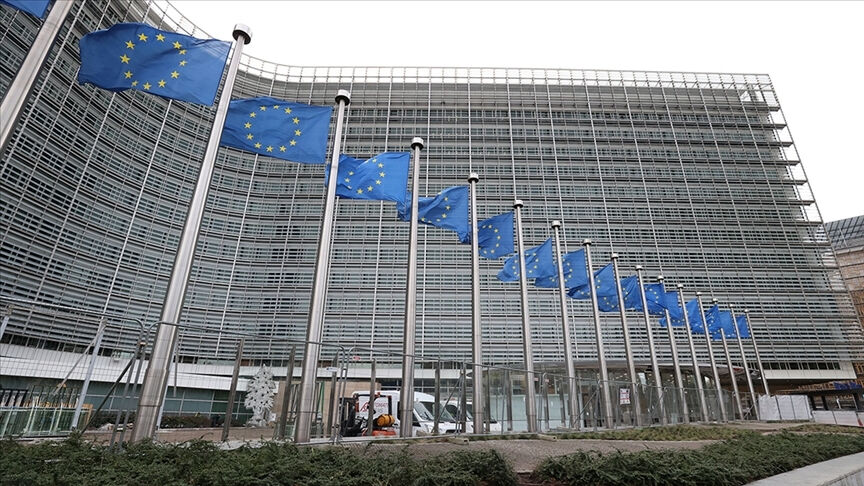 Avrupa Birliği dev teknoloji firmalarını inceleme altına aldı! Yapay zeka anlaşmaları kontrol ediliyor - 1. Resim