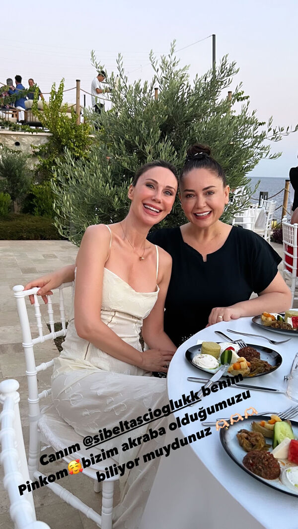 Demet Şener ile Kızılcık Şerbeti'nin Pembe'si Sibel Taşçıoğlu akraba çıktı - 1. Resim