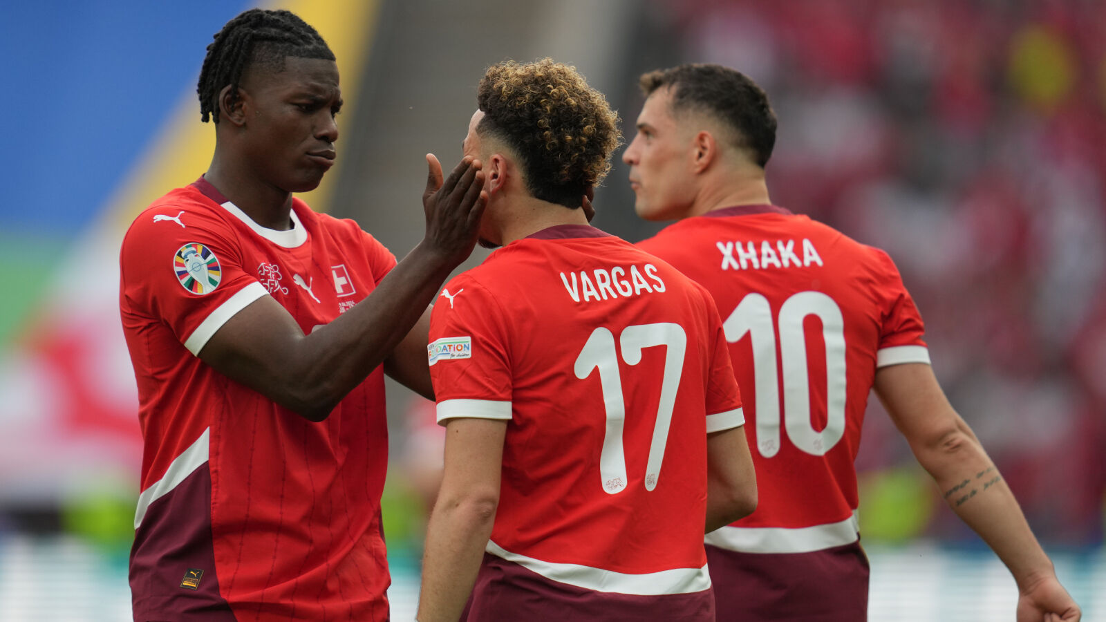 İsviçre çeyrek finalde! Son şampiyondan erken veda - 1. Resim