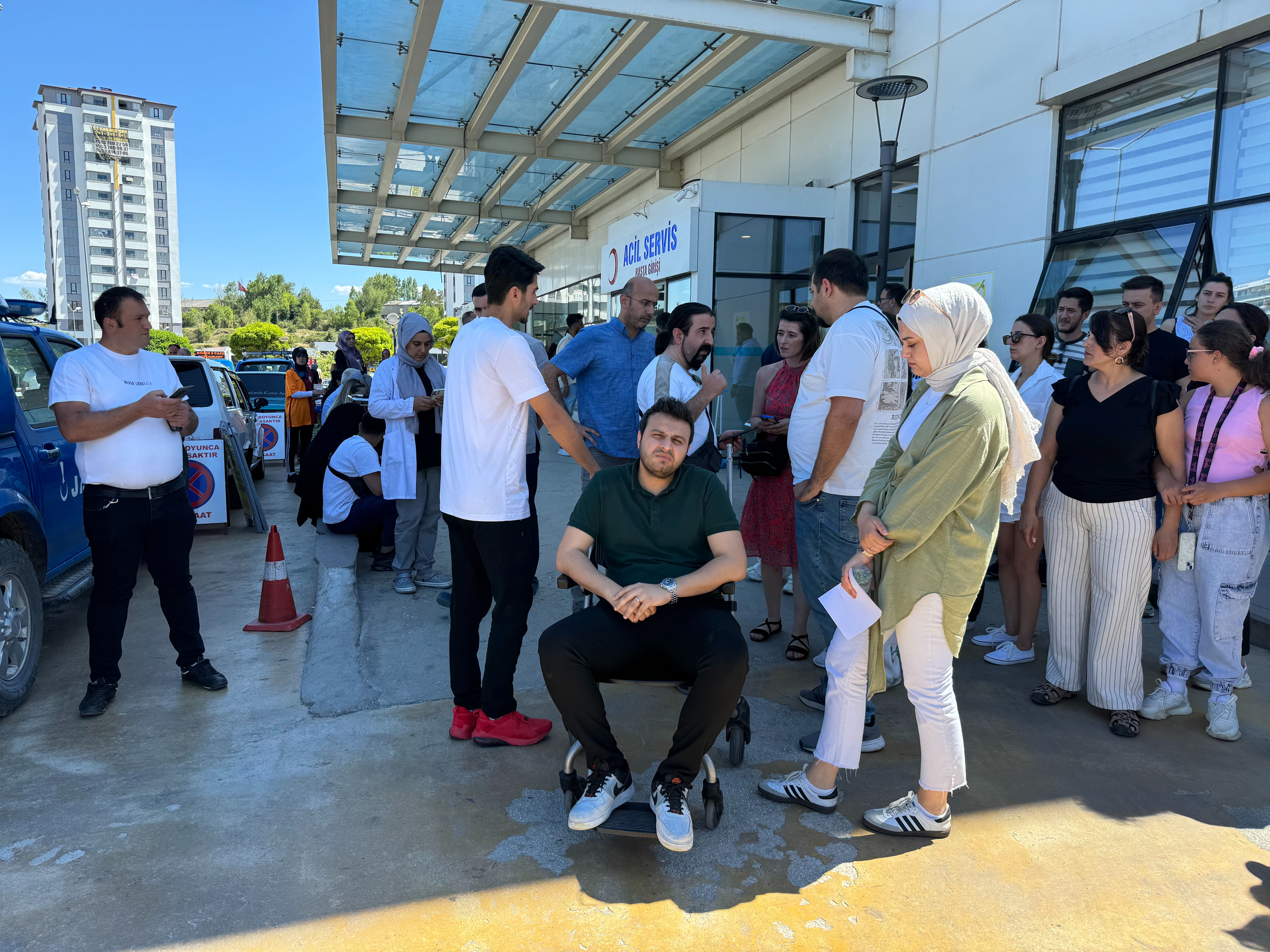 Kastamonu'da özel okul sahibi öğretmenlere saldırdı! Gel sarılayım deyip vurmaya başladı - 3. Resim